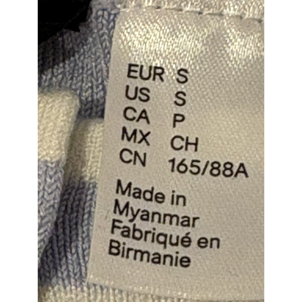 H&M Rib Knit Big Metal Button Sweater Vest In baby blue  - Size s - Picture 2 of 4